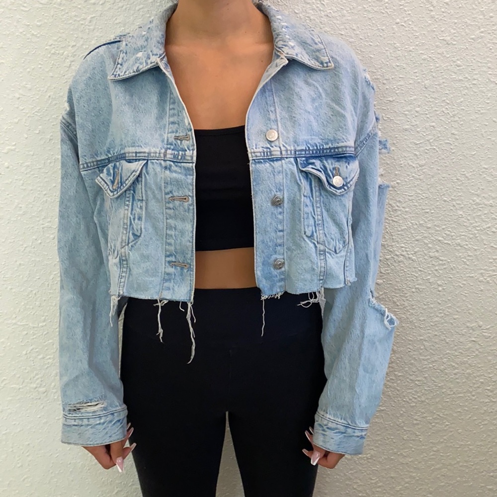 Zara Crop Jean Jacket - M